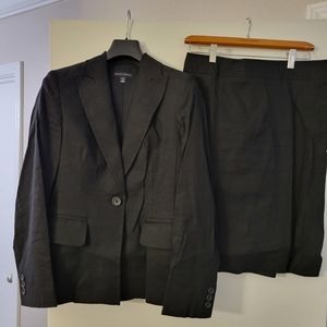 2-piece linen-blend skirt suit